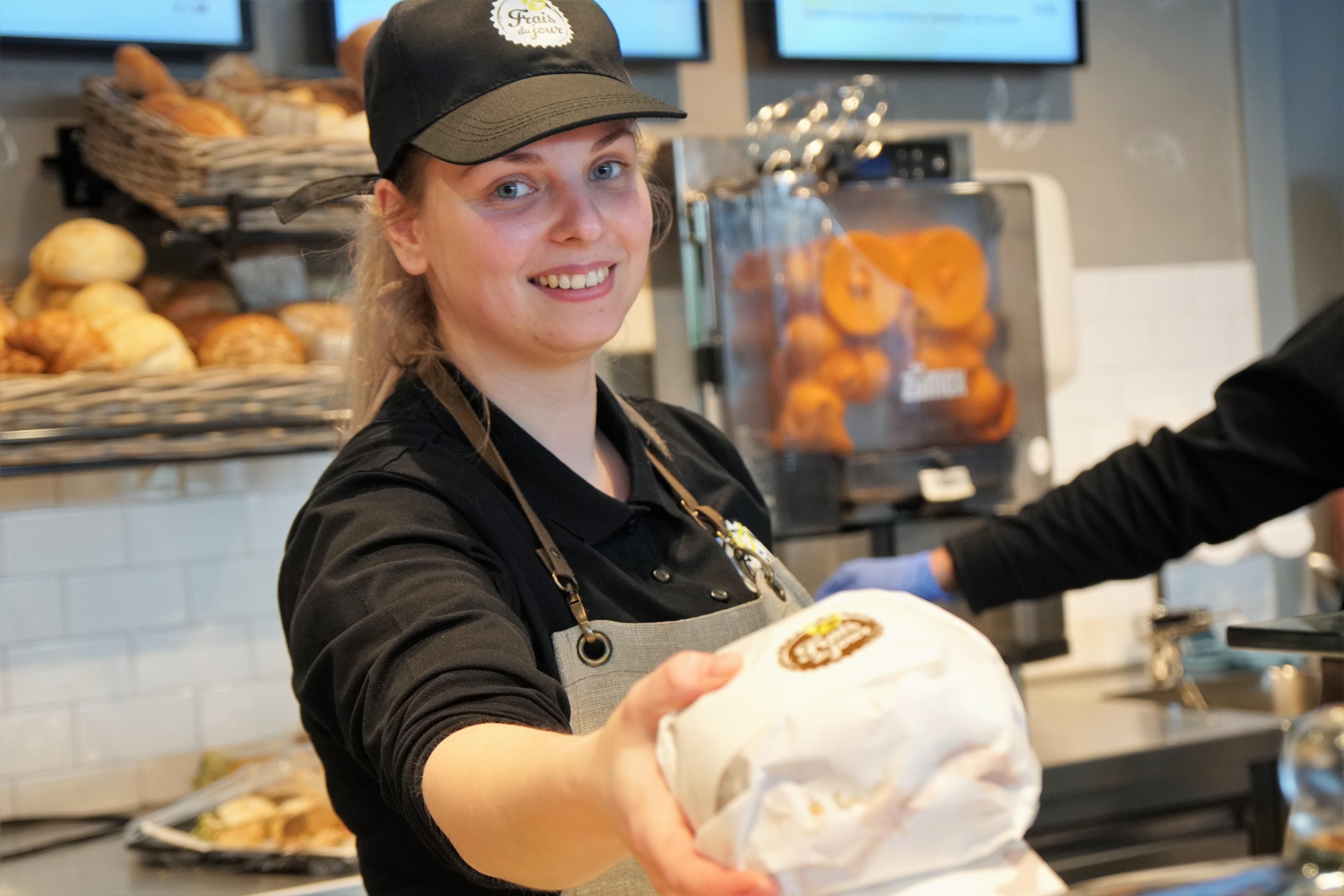 Bakery medewerker Frais du jou